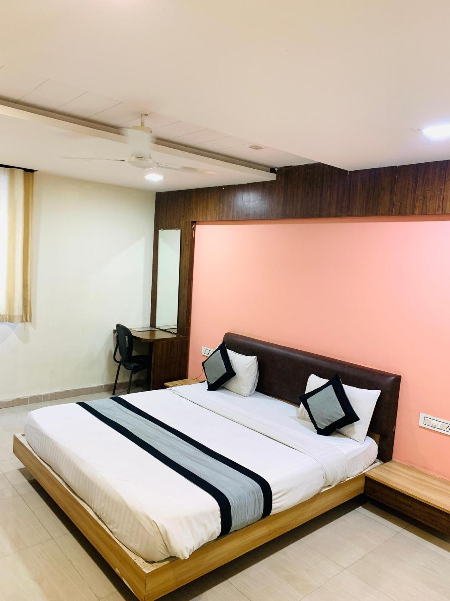 D9,indore Indore